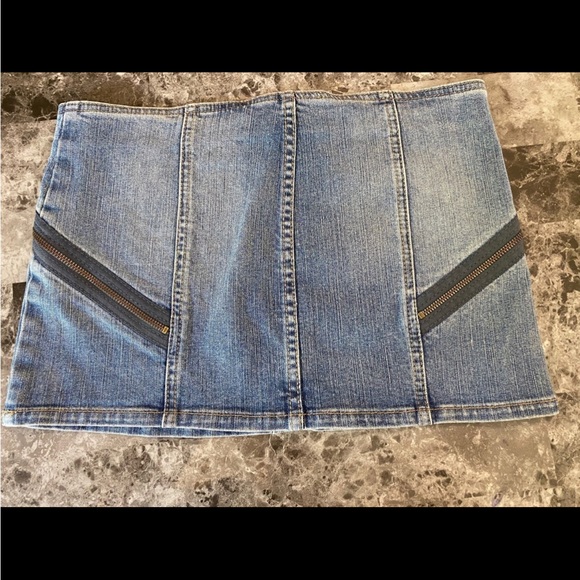 BCBGeneration Denim Skirt Zipper Mini Skirt size 27 - Picture 7 of 8
